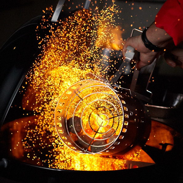 Anzündkamin - Weber Grill - Wolfgang Tamm Fotografie